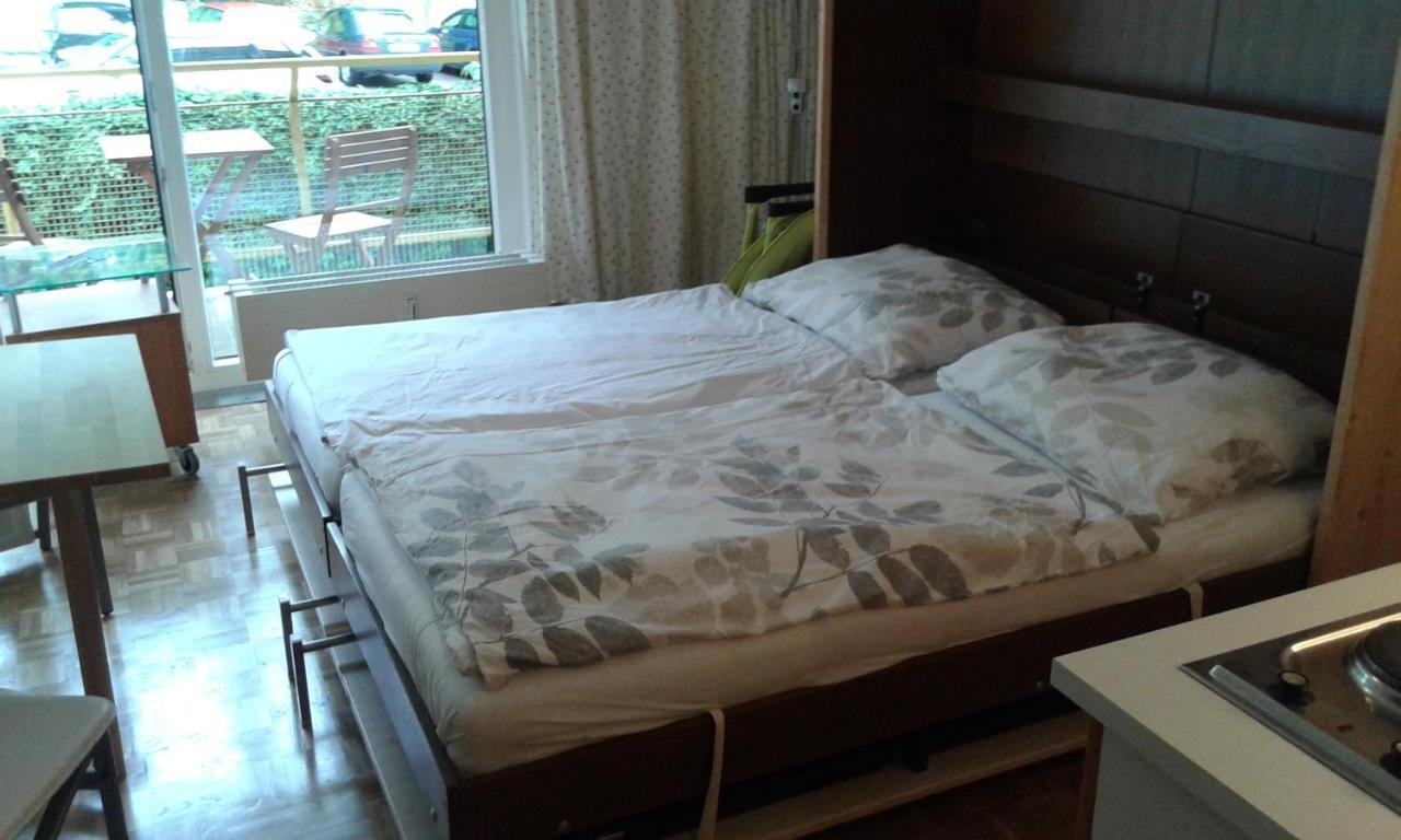 Vintage Garconiere Mit Balkon - 25 M2 Leilighet Gmunden Eksteriør bilde